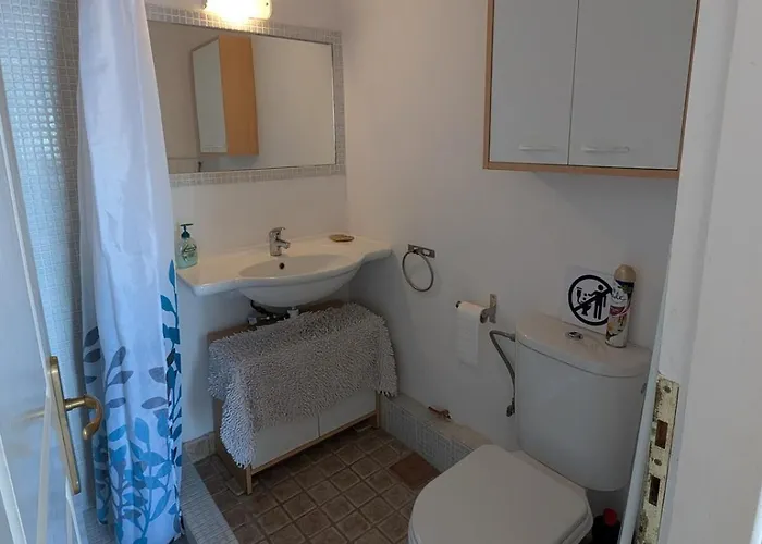 Loft With Sea View Апартаменты Храни