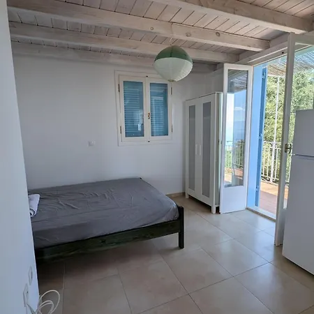 Loft With Sea View Apartment